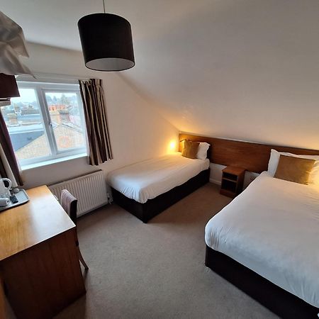 Stockwood Hotel - Luton Airport Exterior photo